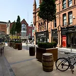 College Green Gem