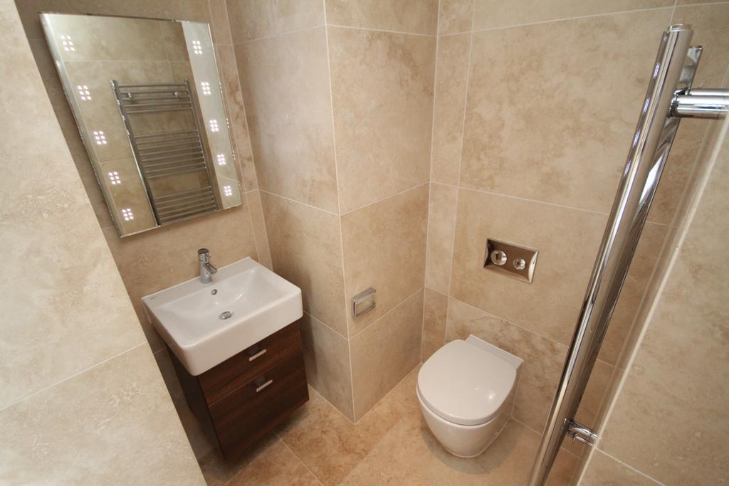 College Green Gem Apartment *